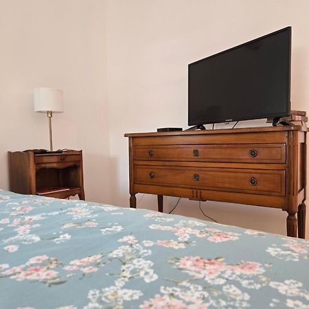 La Tour Noble Bed & Breakfast Saint-Saturnin  Eksteriør bilde